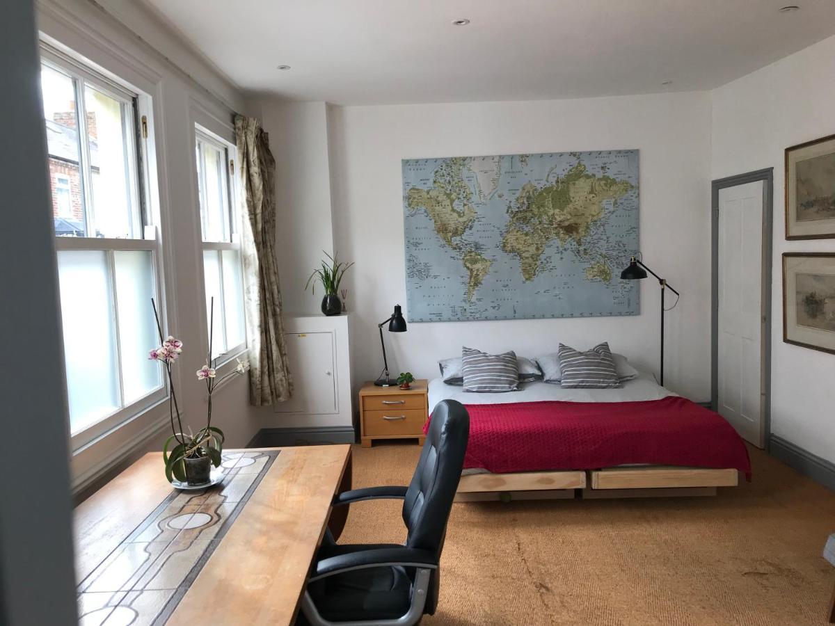 Lake Street Accommodation 牛津 外观 照片
