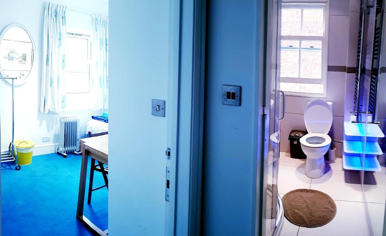 Lake Street Accommodation 牛津 外观 照片