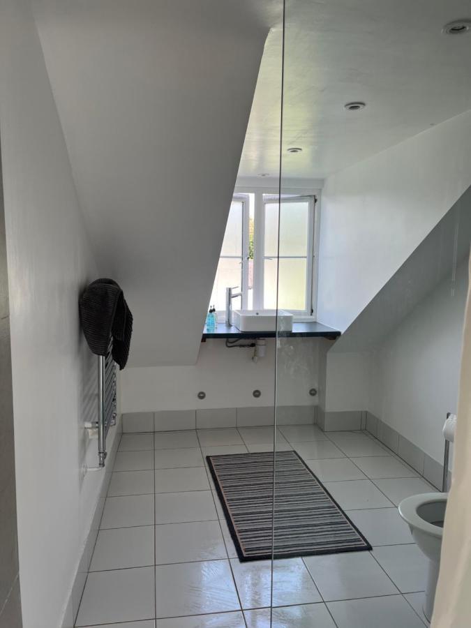 Lake Street Accommodation 牛津 外观 照片